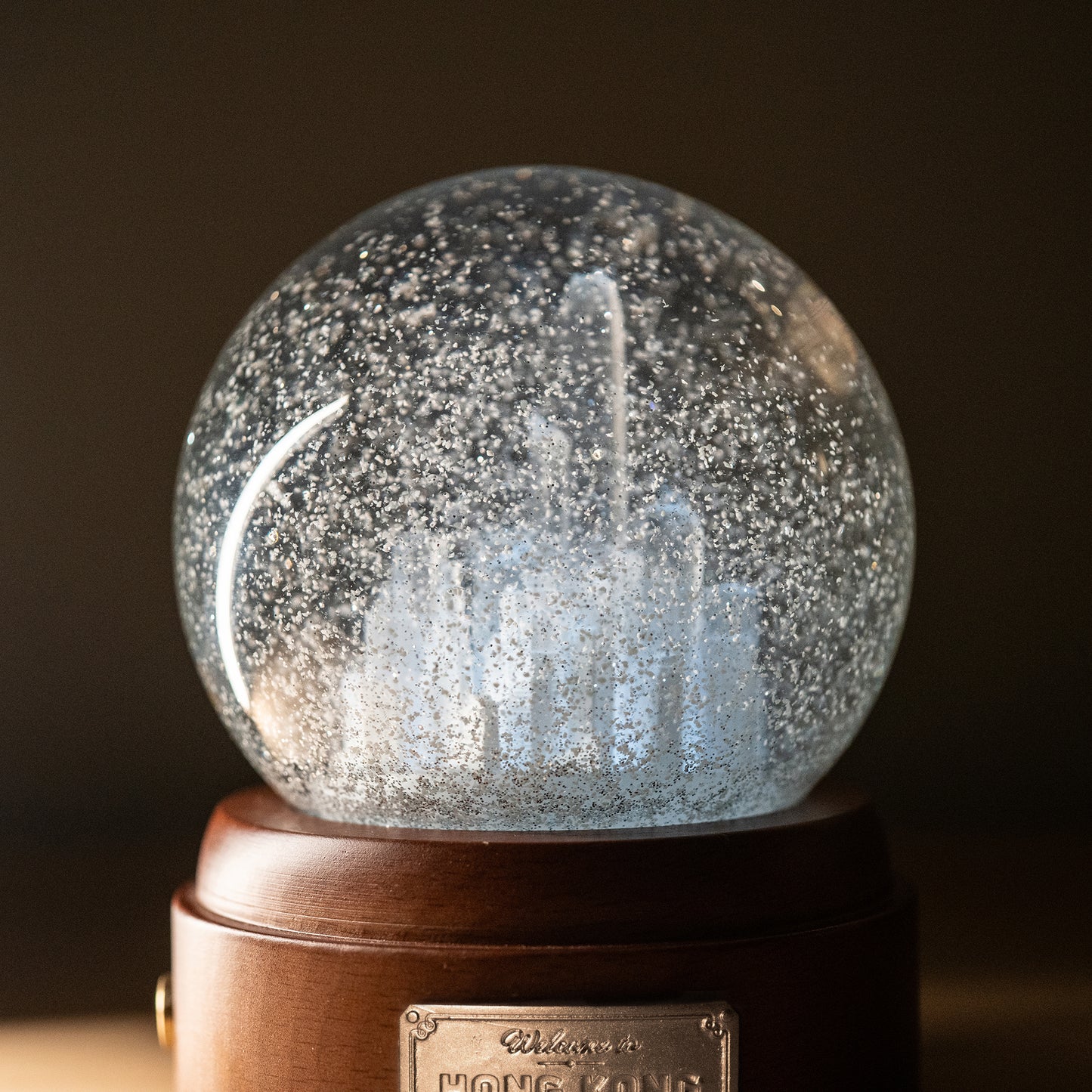 White Christmas H.K. Snow Globe