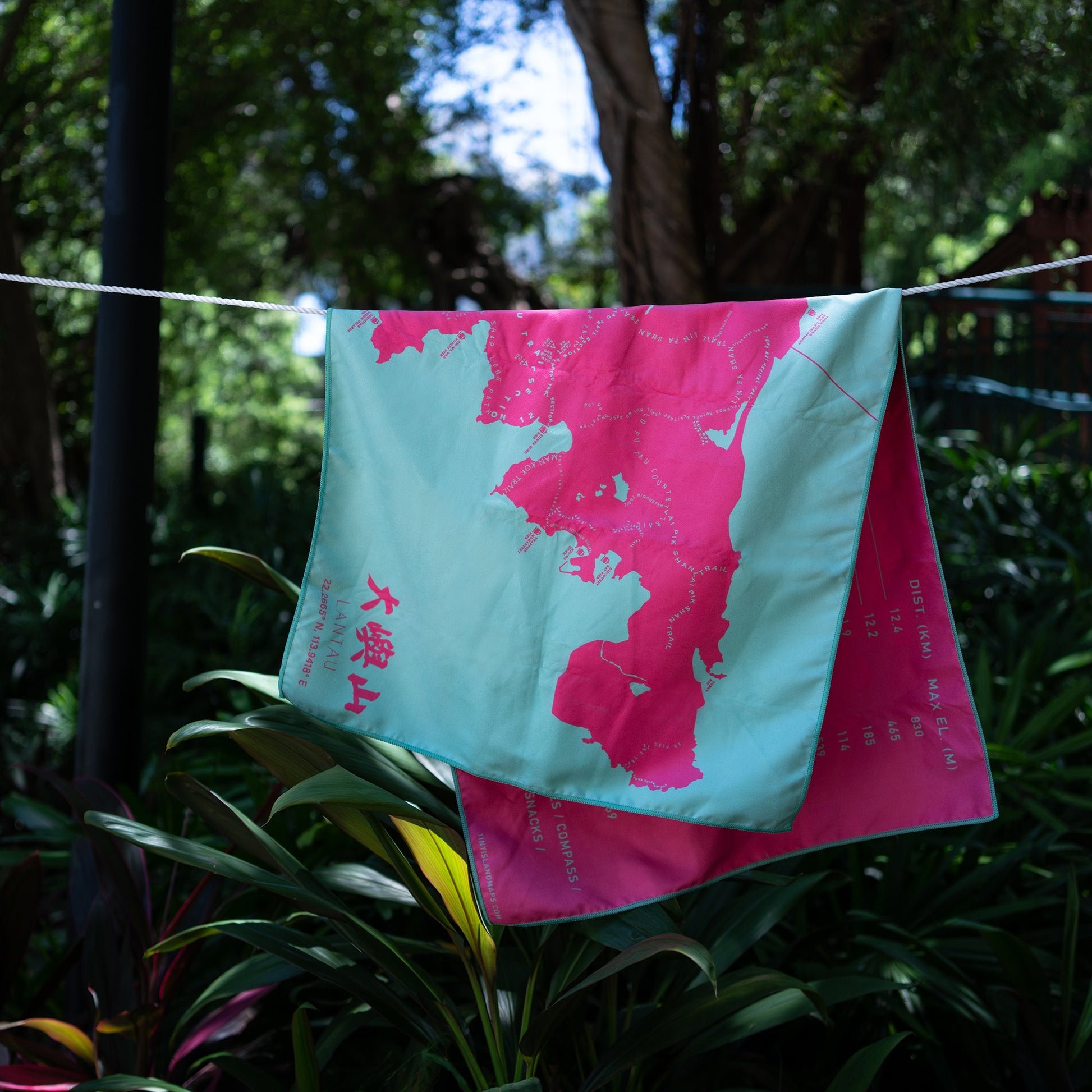 Lantau Sweat Towel Mint/Pink - tinyislandmaps